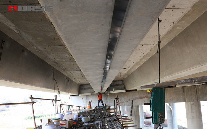 Prestressed carbon laminate in bridge strengthening Prestressed carbon laminate in bridge strengthening