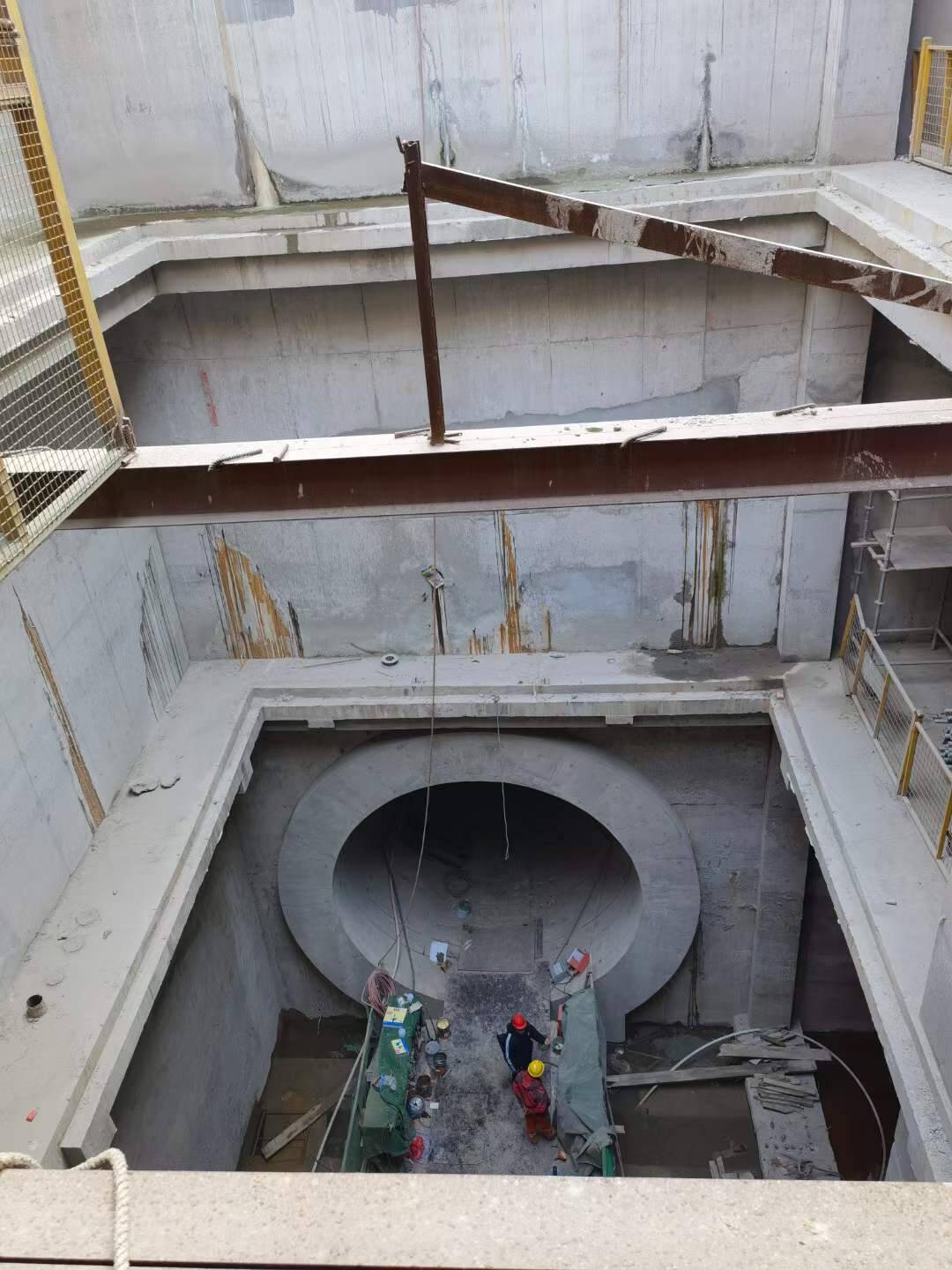 การเสริมความแข็งแรงอุโมงค์ใต้ดินด้วยกาวหุ้มเหล็ก HM-120M