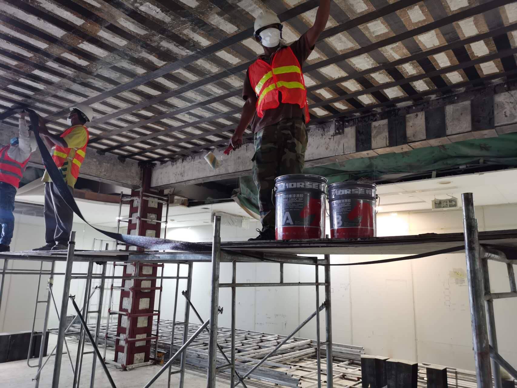 ผ้าคาร์บอนไฟเบอร์ (CFRP) สำหรับการติดตั้งเพิ่มเติม