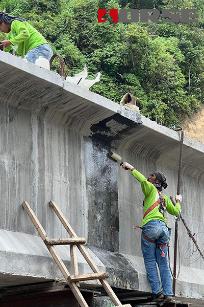 HM-30 CFRP บนข้อต่อของคานที่สะพาน Mati-Maragusan