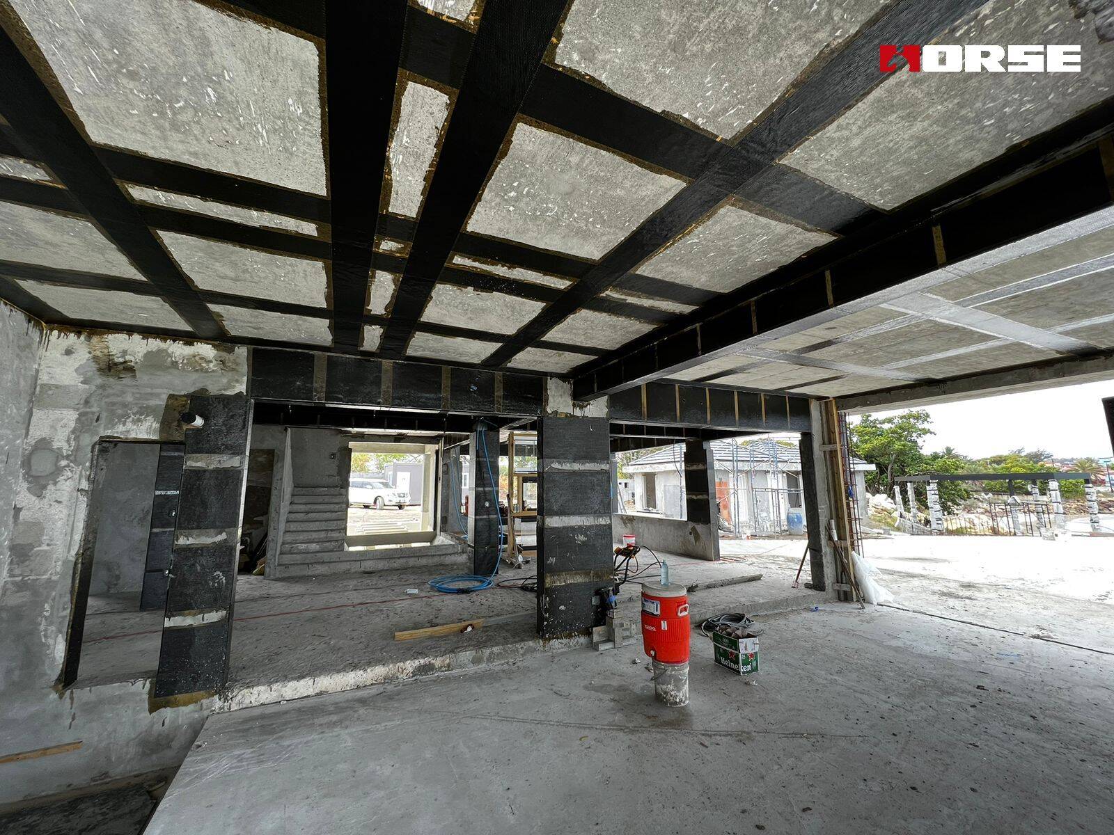 การเสริมแรงด้วยคาร์บอนไฟเบอร์ (CFRP) สำหรับวิลล่าริมทะเล