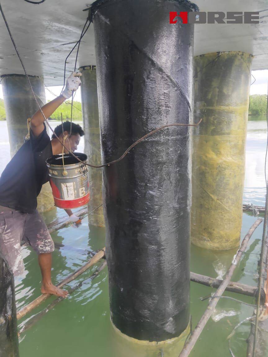 การซ่อมแซมท่าเทียบเรือด้วยแผ่นคาร์บอนไฟเบอร์