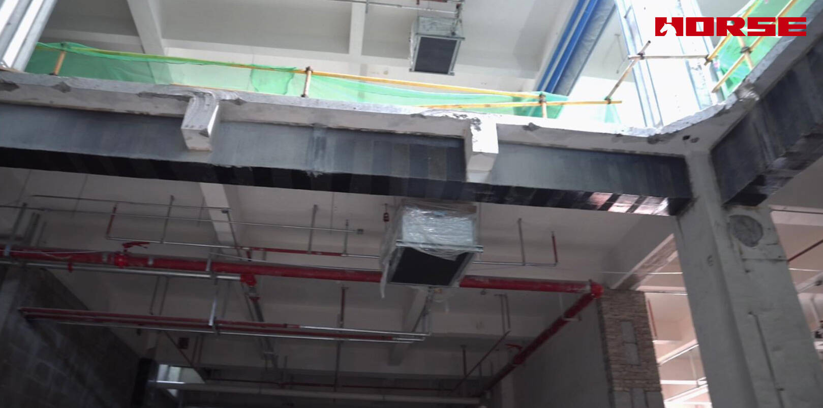 การเสริมความแข็งแรงโครงสร้างด้วยเส้นใยคาร์บอนหลังจากการรื้อพื้น slab การเสริมความแข็งแรงโครงสร้างด้วยเส้นใยคาร์บอนหลังจากการรื้อพื้น slab