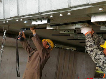 โครงการแผ่นลามิเนต CFRP อัดแรงที่ใหญ่ที่สุดของจีน - สะพานแม่น้ำแยงซี จุนซาน อู่ฮั่น