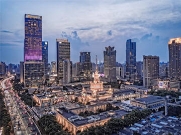 ศูนย์แสดงสินค้าเซี่ยงไฮ้ที่เสริมคาร์บอนไฟเบอร์