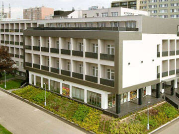 เทคโนโลยีการปรับปรุงและเสริมแรงอพาร์ทเมนต์นักศึกษาด้วยคาร์บอนไฟเบอร์และแผ่นเหล็ก