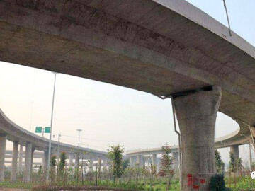 FRP คาร์บอนม้าสำหรับการซ่อมแซมและเสริมความแข็งแรงสะพาน