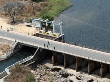 การประยุกต์ใช้แผ่นคาร์บอนไฟเบอร์เพื่อเสริมโครงสร้างคอนกรีตคานเครนของโรงไฟฟ้าพลังน้ำ