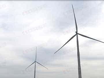 กาวสำหรับประกอบเสาคอนกรีตกังหันลมยาว 160 เมตร